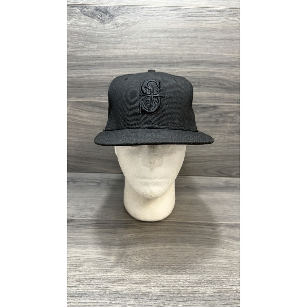 Seattle Mariners Black size 7 Fitted Hat Cap New Era 59Fifty MLB Blacked Out